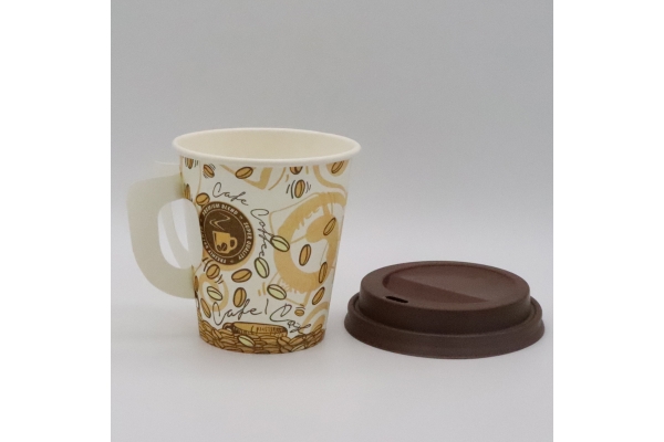 Coffee cup with handle